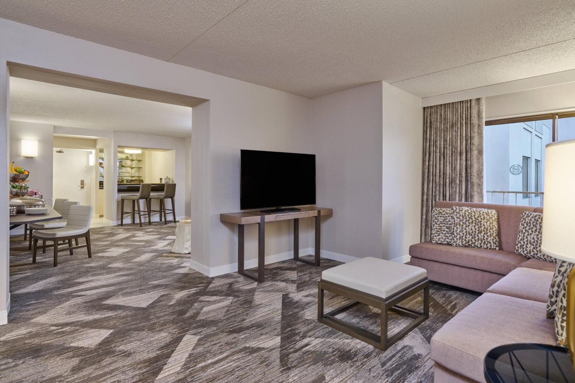 Sheraton Airport Hotel